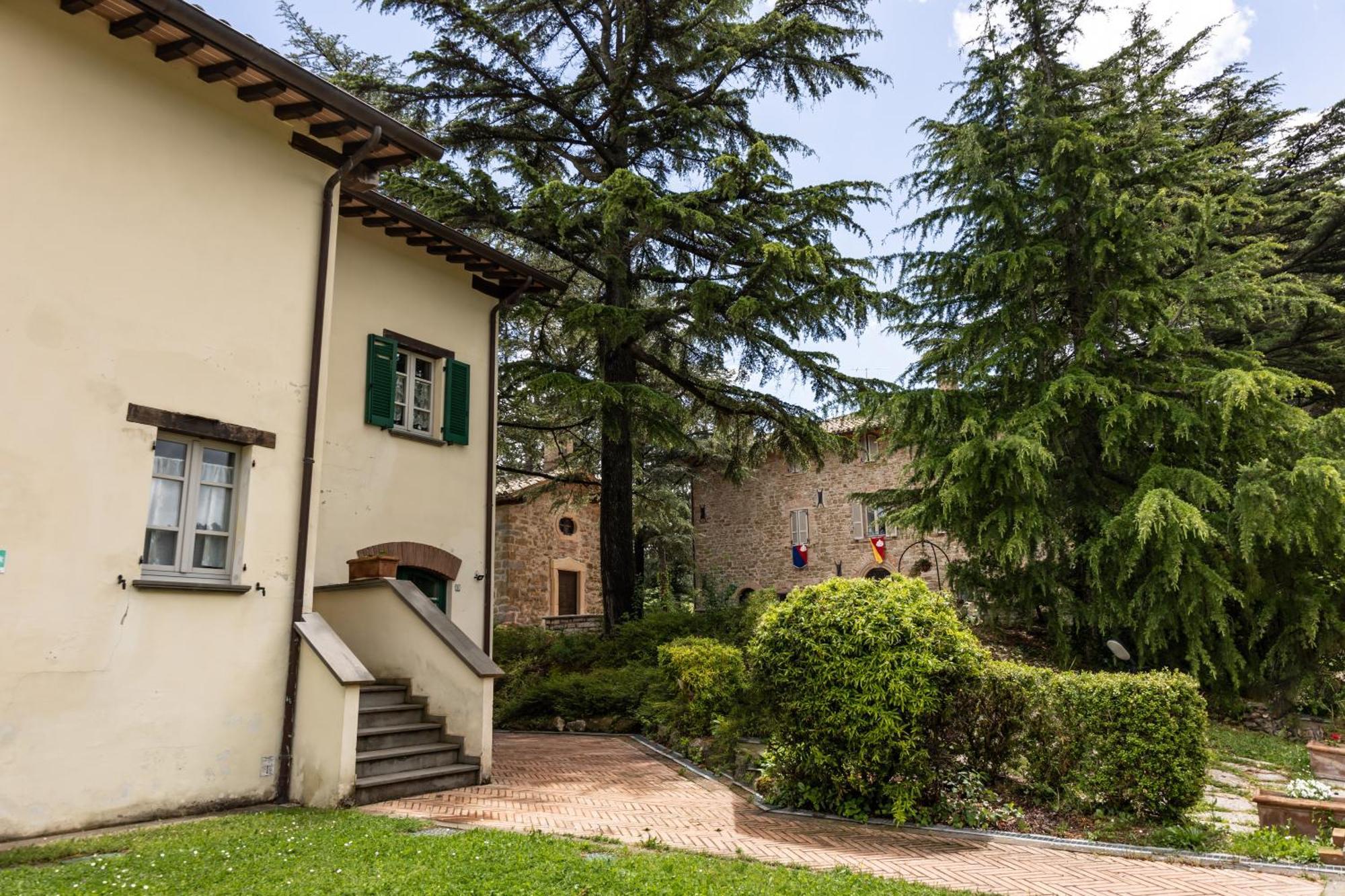 Tenuta Borgo San Michele Gubbio Exteriör bild