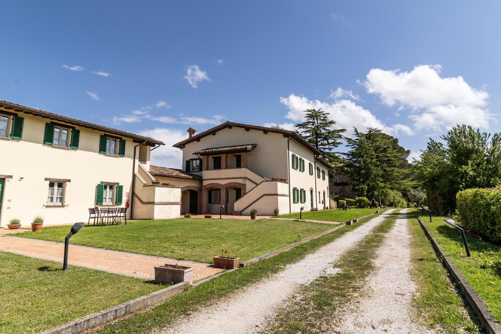 Tenuta Borgo San Michele Gubbio Exteriör bild